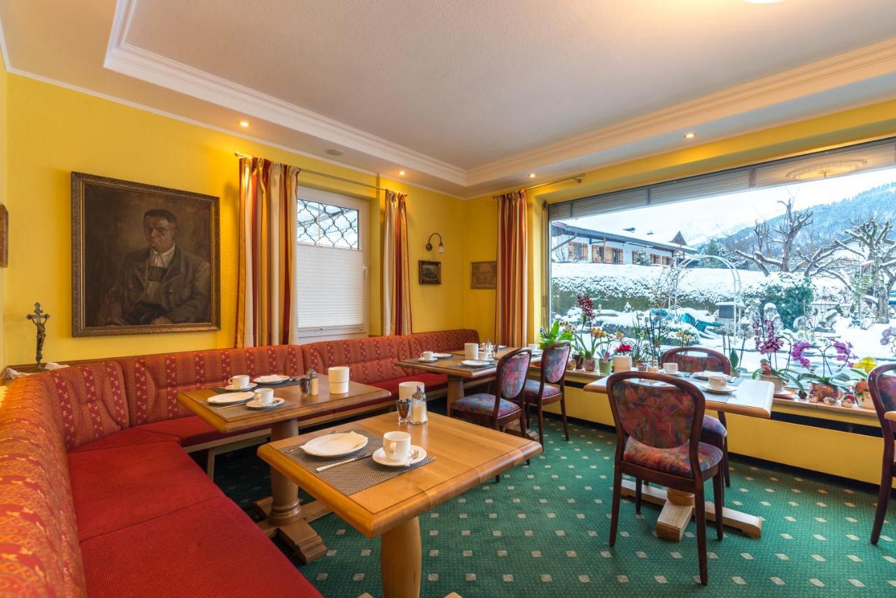 Hotel Garni Almenrausch Und Edelweiss Garmisch-Partenkirchen Exterior photo